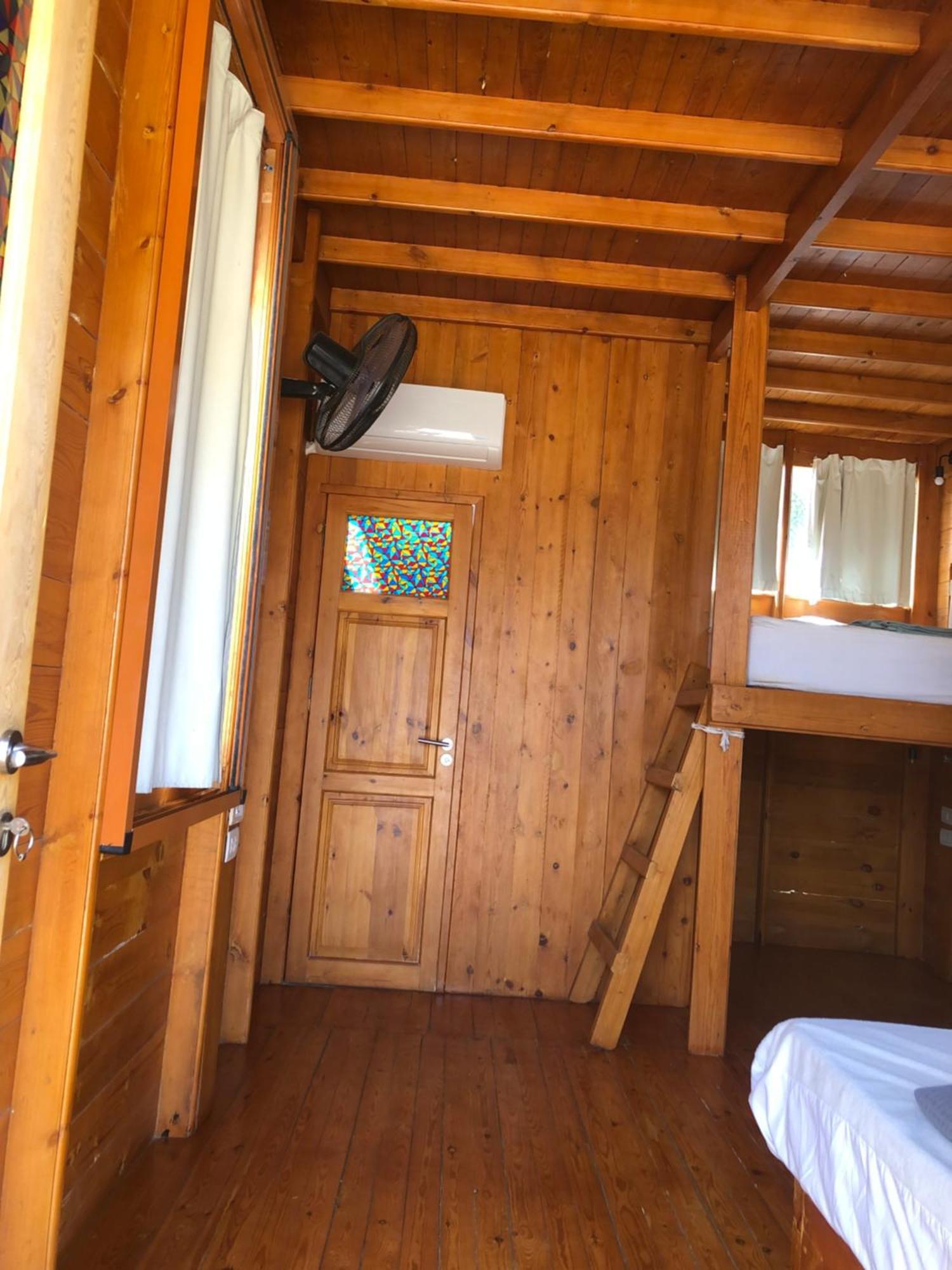 Northern Lake Lodge Izbat Ilyas Eksteriør billede